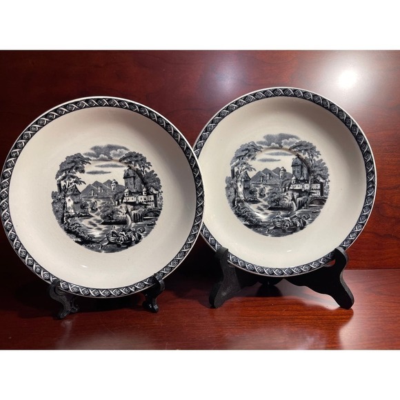 Set Of 2- 6” Wedgwood Lugano Black Transfer 1960s Afternoon Tea Salad Plates - Picture 1 of 11